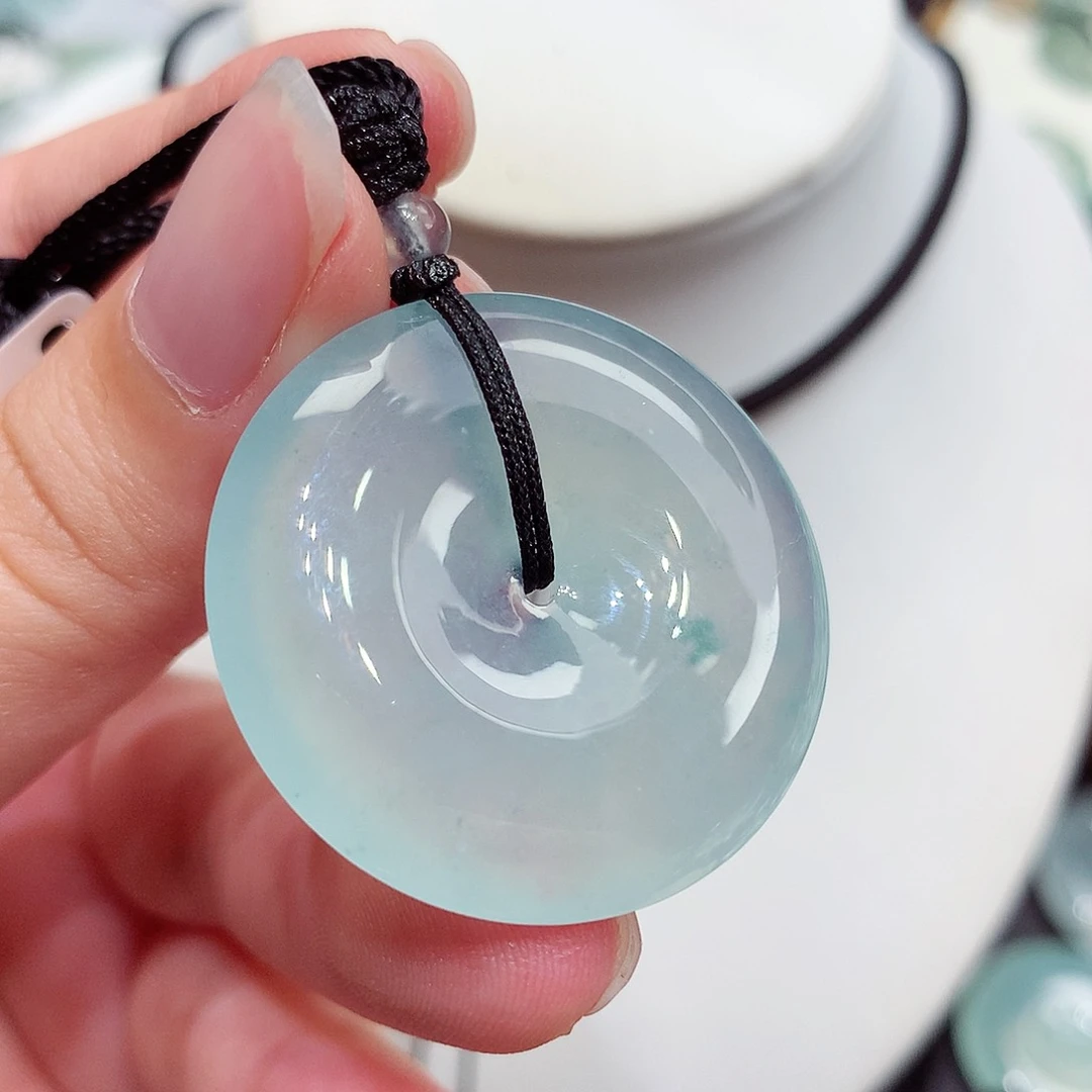 颈饰未镶嵌翡翠翡翠74，32.3/6.1