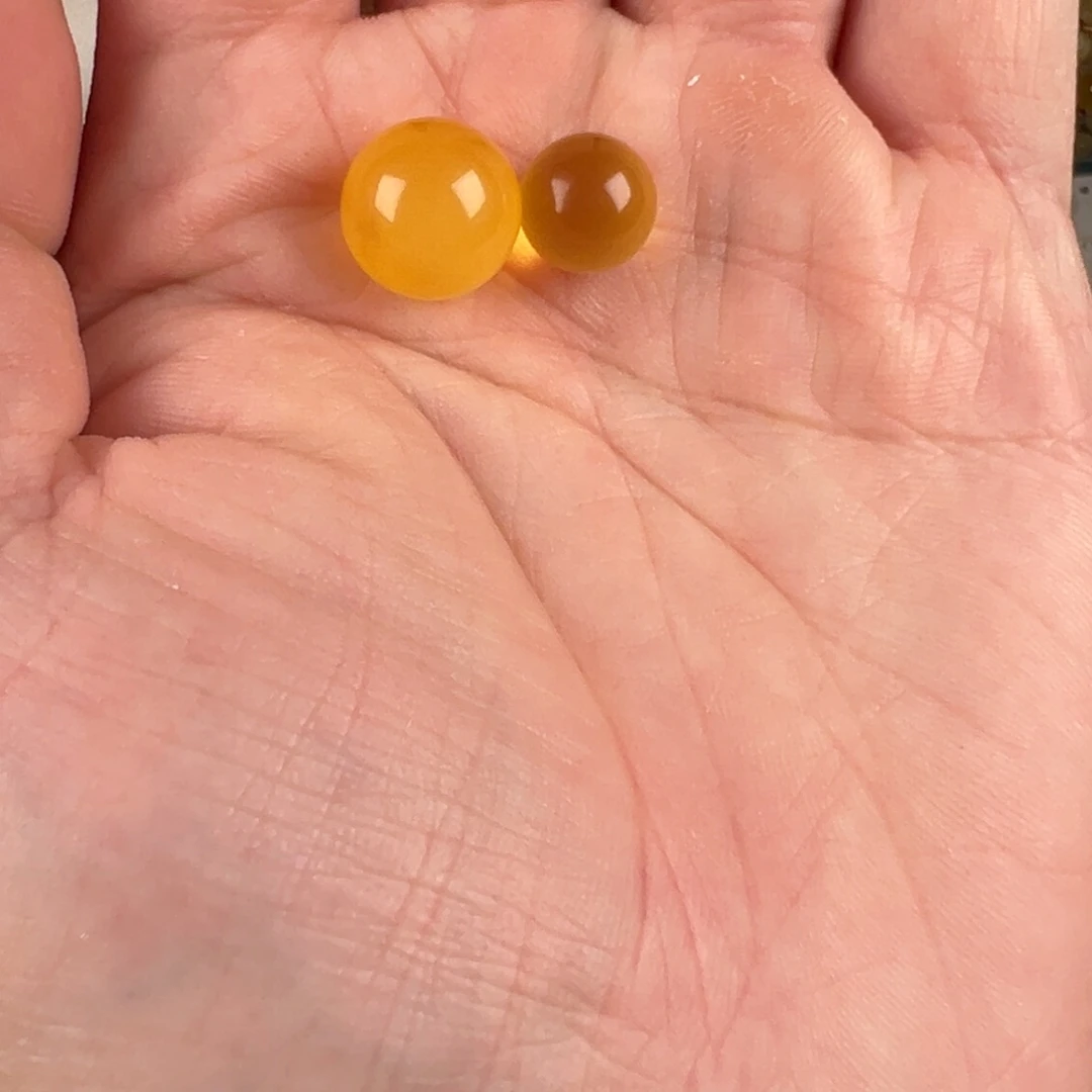 未镶嵌琥珀手链小***_俄料国矿蜜蜡圆珠