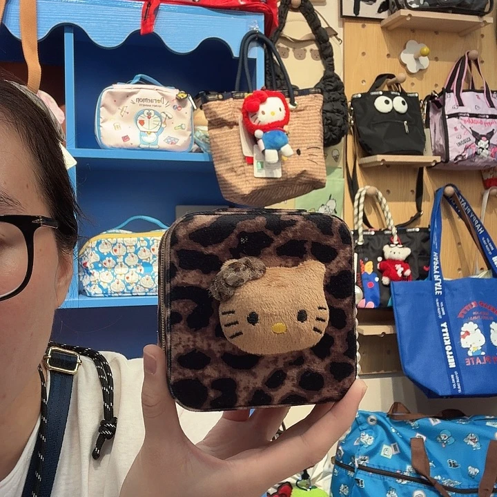 PU箱包收纳箱化妆包等