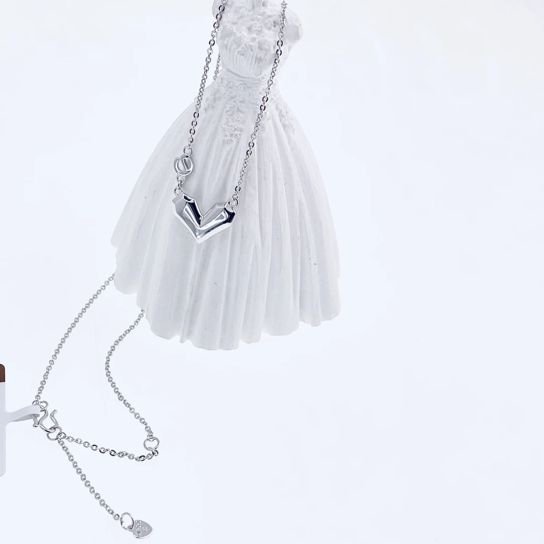 铂金Pt950  “e”生所爱套链5.38克可调40、42.5、45厘米