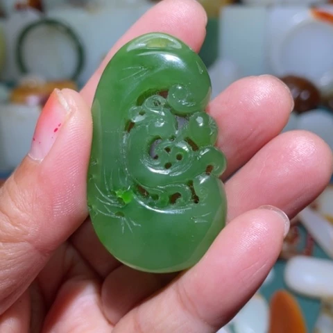 和田玉未镶嵌挂件