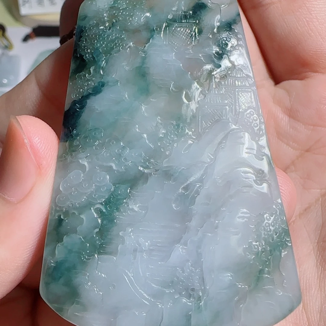 翡翠未镶嵌吊坠(不含链)山水