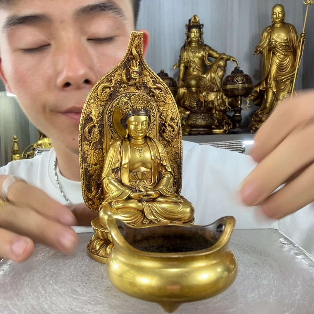 鱼***仓佛像的造型和造型都很