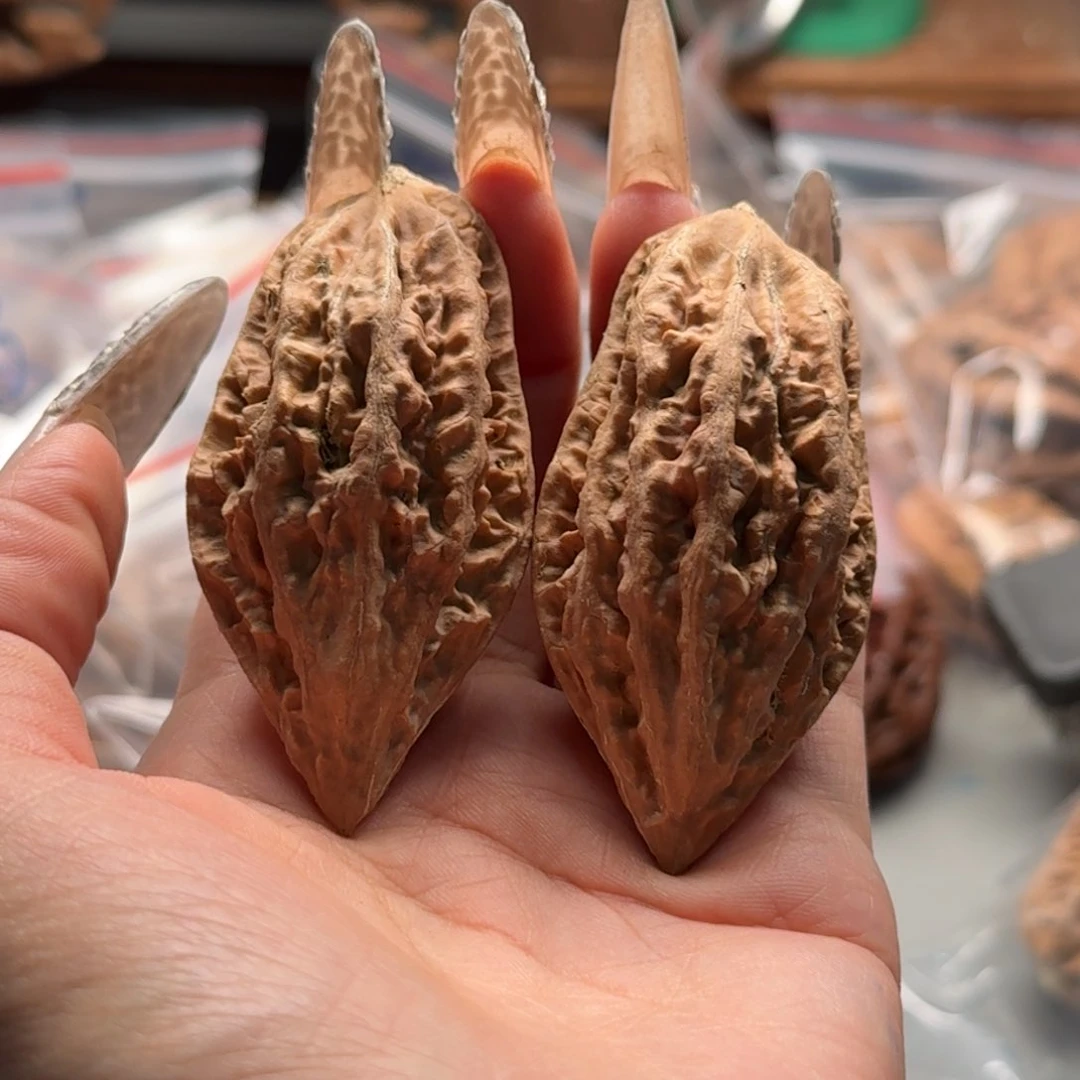 文玩核桃把件关东木子楸百核181瑕疵