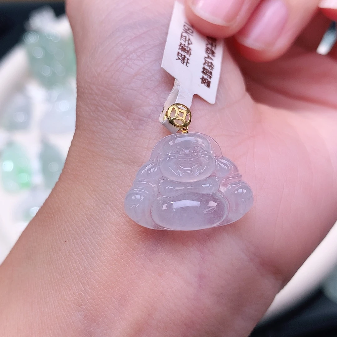 颈饰18K金镶嵌翡翠16.3-21-5.3