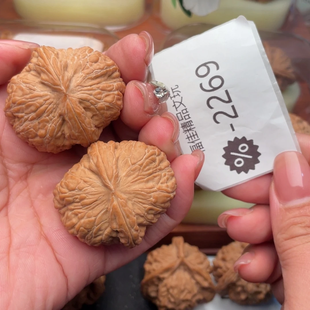 把件文玩核桃36毕业平底锅