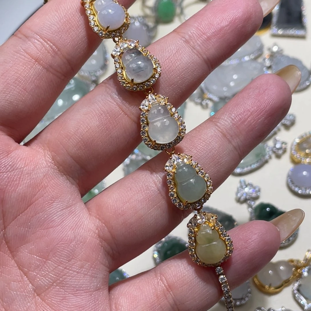 颈饰银S925镶嵌翡翠