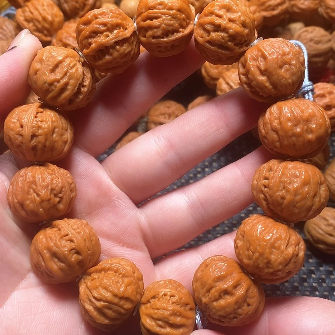 文玩核桃手串灯笼
