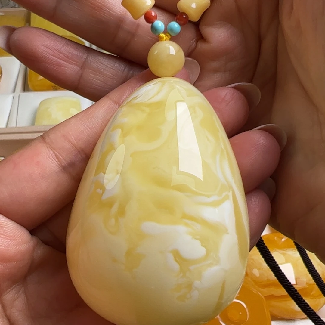 蜜蜡未镶嵌毛衣链无烤色无优化无补胶无煮蜜无辐照