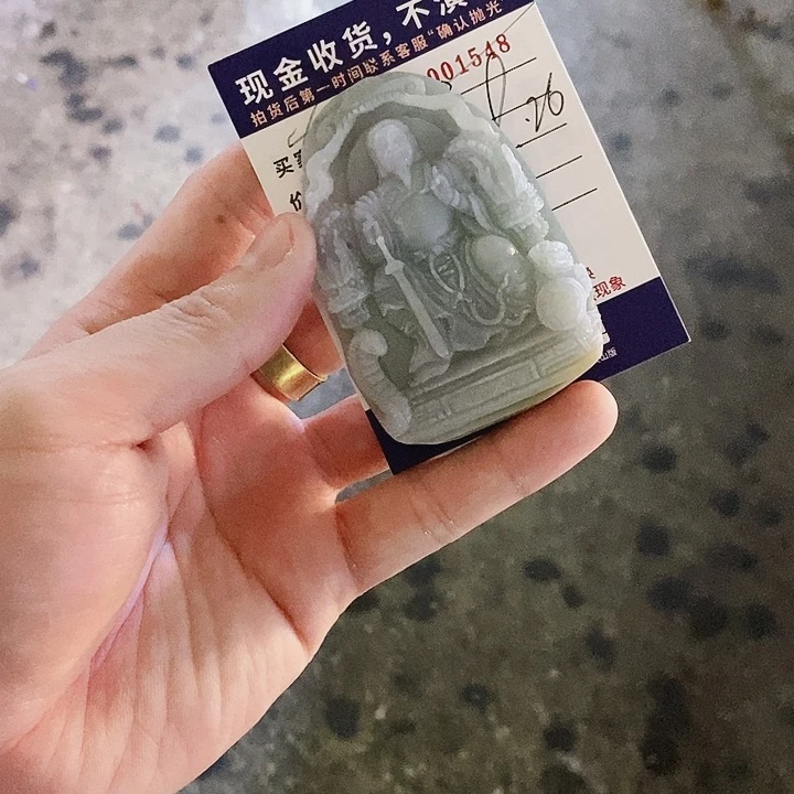 未镶嵌定制翡翠大*里不退