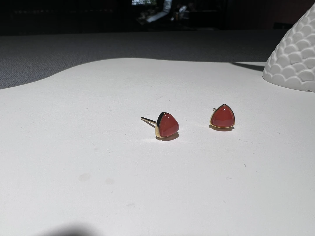 简约耳饰南红479