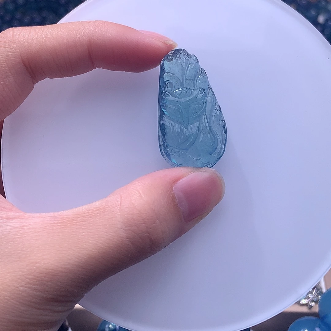 未镶嵌手链海蓝宝石280元 九尾狐