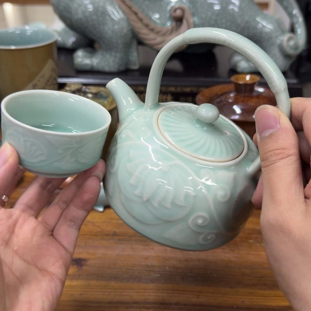 龙泉青瓷茶具微瑕9264