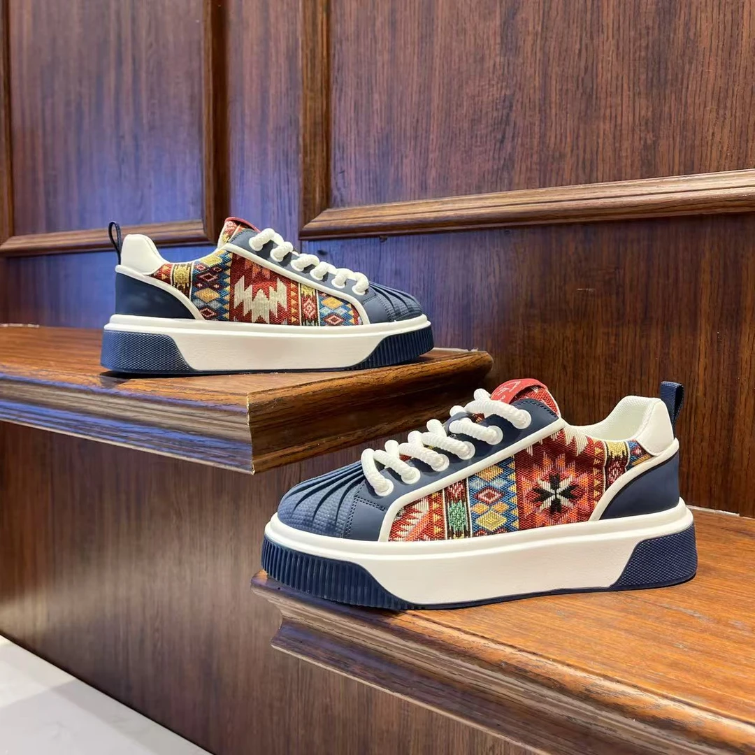 男鞋2025春季潮流时尚花布拼色休闲板鞋百搭舒适轻便低帮系带潮鞋