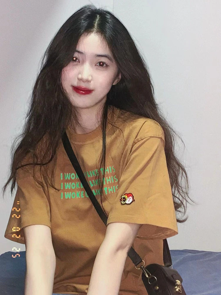 美式咖色辣妹宽松休闲短袖T恤女装中长款字母印花小个子遮臀上衣