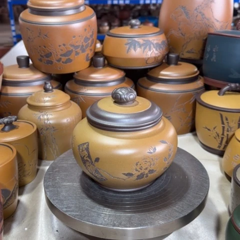 紫砂茶叶罐。。。。。。。。。