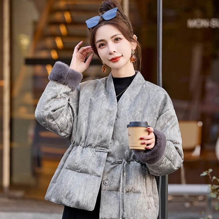 新中式国风提花羽绒服女冬季新款加厚白鸭绒毛毛袖外套MY1033