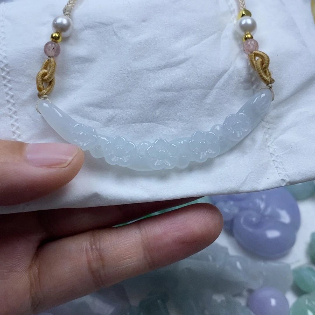 颈饰未镶嵌翡翠翡翠