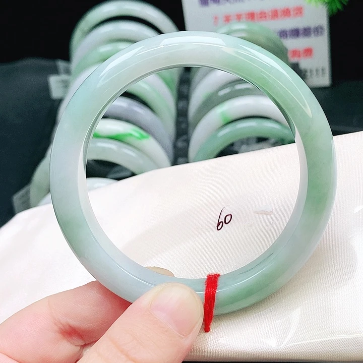 翡翠未镶嵌手镯220