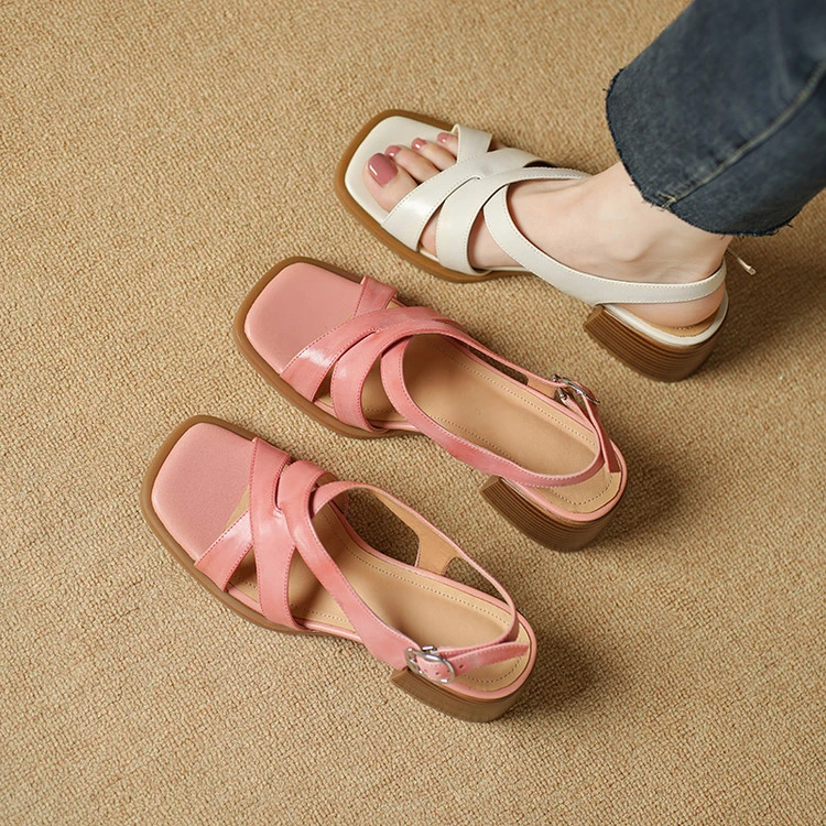 5cm粗跟头层牛皮交叉带罗马凉鞋女2025夏季新款真皮露趾中跟凉鞋