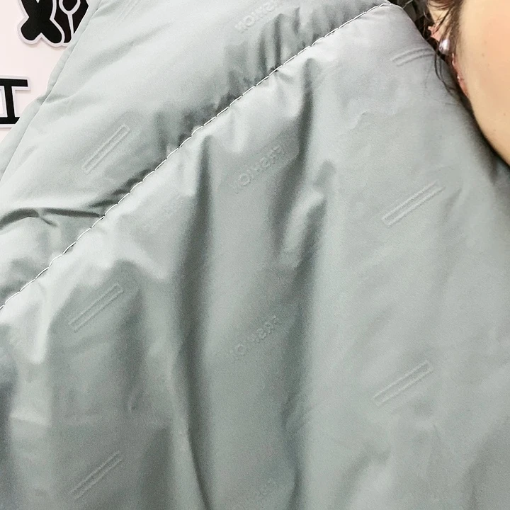 冬款冲锋衣压花灰