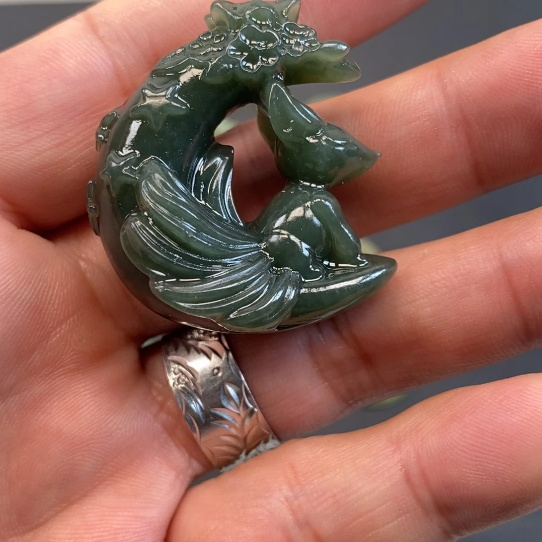 和田玉未镶嵌颈饰大*啊