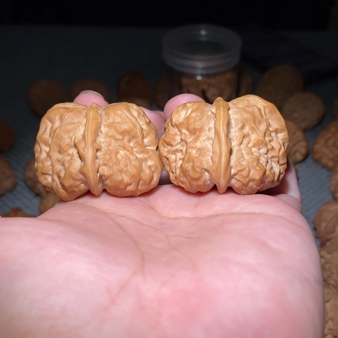 桃核吊坠40蛤蟆头