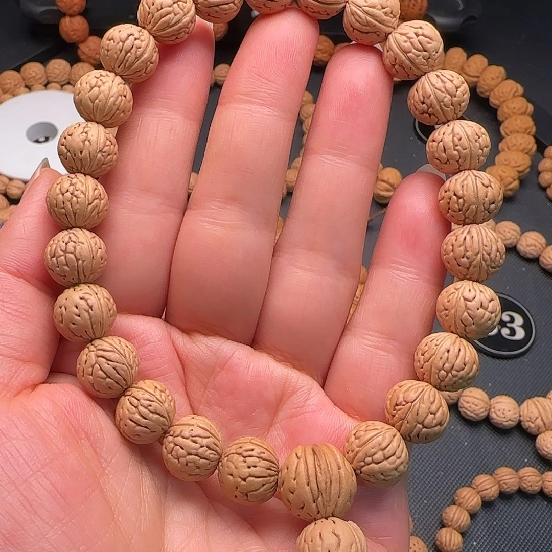 桃核手串地道凤麟片桃核手持