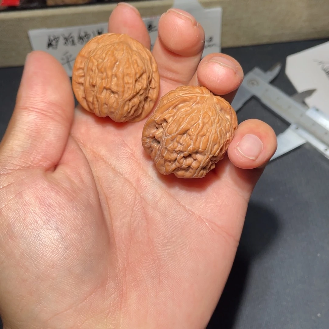 把件文玩核桃核桃石子磨