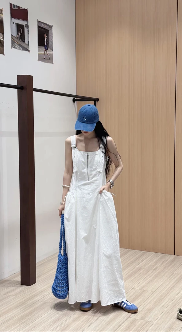 工装连衣裙～新款甜酷辣妹口袋抽绳设计长款背带连衣裙