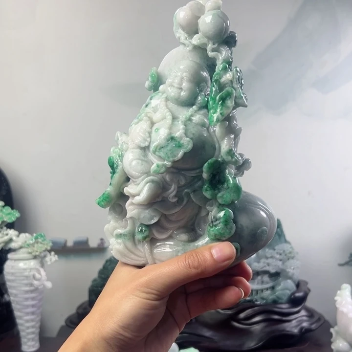 翡翠摆件未镶嵌翡翠