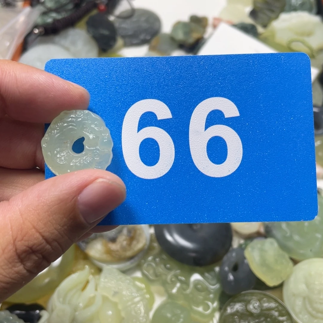 蛇纹石玉合金颈饰