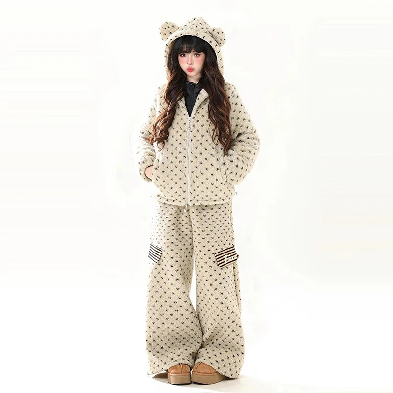 韩版波点可爱小熊连帽珊瑚绒睡衣女冬季舒适加厚家居服套装可外穿
