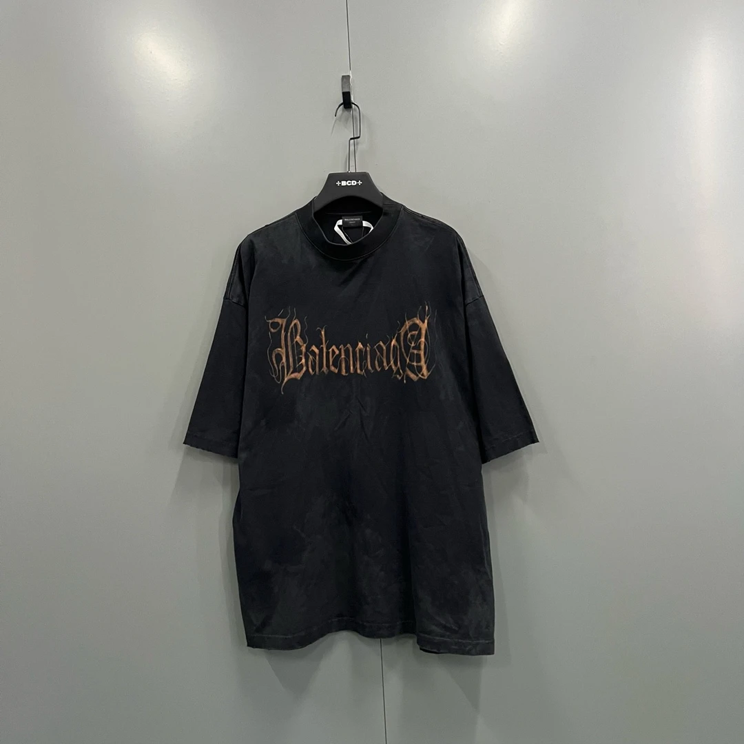 95新 Balenciaga/巴黎世家 q221 抽象logo字母图案印花短袖 M码/