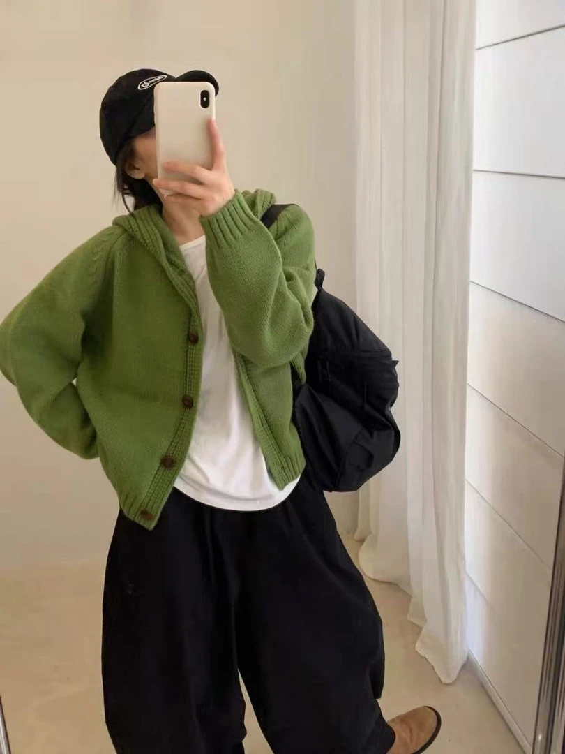 韩系慵懒风连帽纽扣开衫休闲宽松卫衣女秋冬季显瘦针织衫毛衣外套