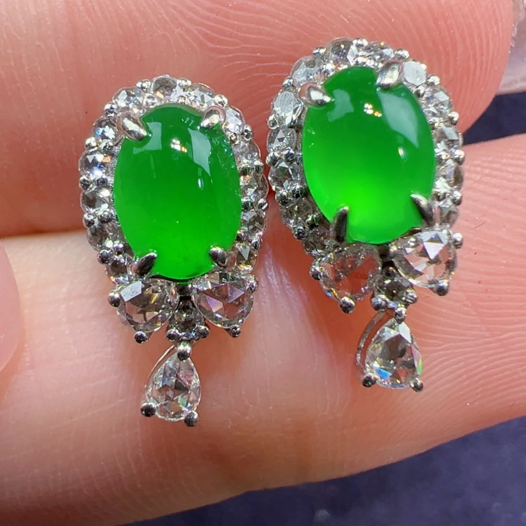 翡翠18K金镶嵌耳饰耳钉