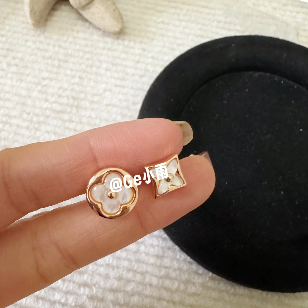 铜合金耳饰 【016】方圆四叶草AB款金色耳钉