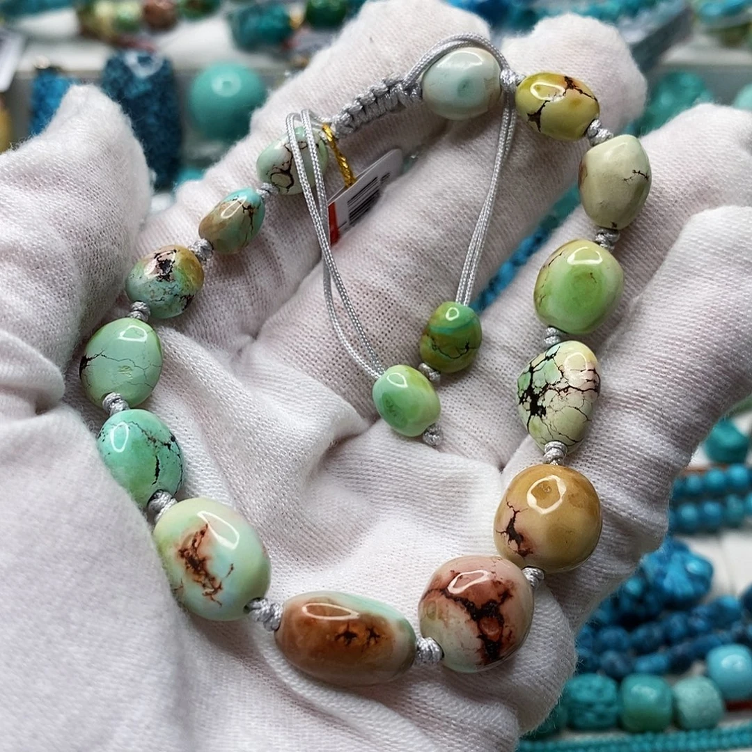 绿松石未镶嵌天然原矿 带武汉地大证书