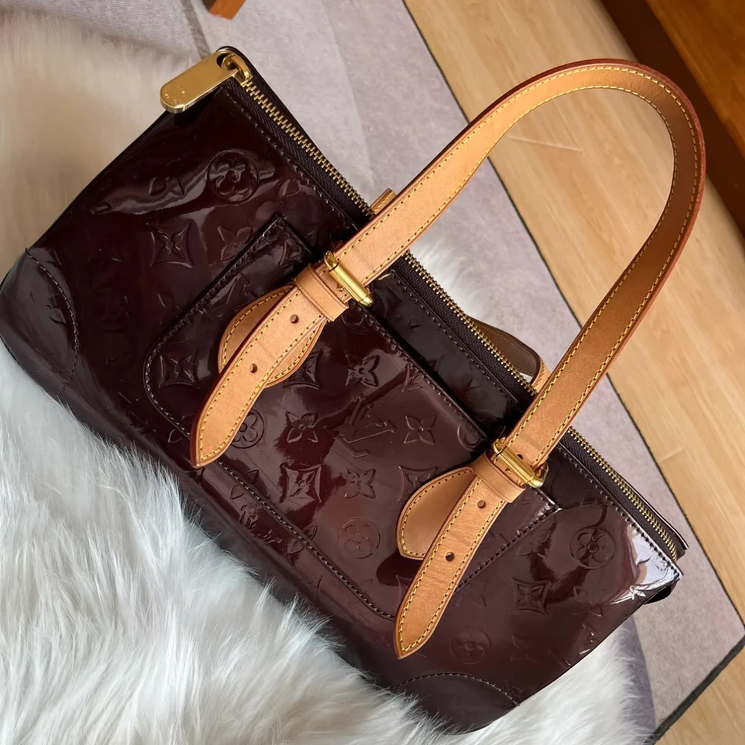 95新 LouisVuitton/路易威登 lv 车厘子漆皮手提包好成色 95 新