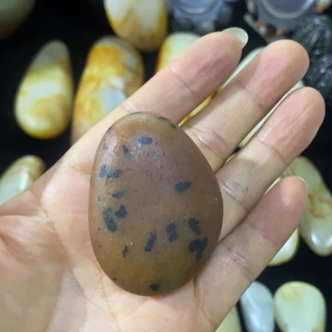 未镶嵌和田玉（糖玉）车挂
