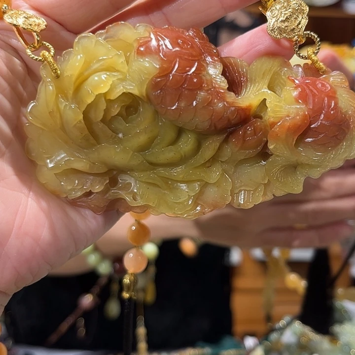 未镶嵌岫玉毛衣链