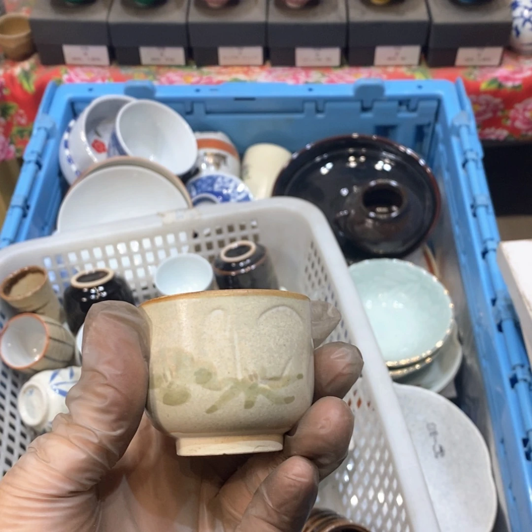 瓷片小**熊成都地地道道说的等待