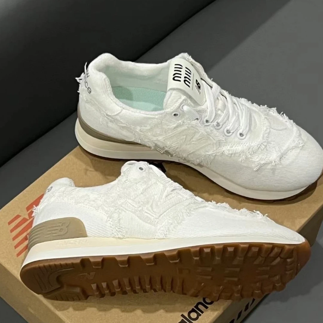 未使用 MIU MIU/缪缪 缪缪白色运动鞋36