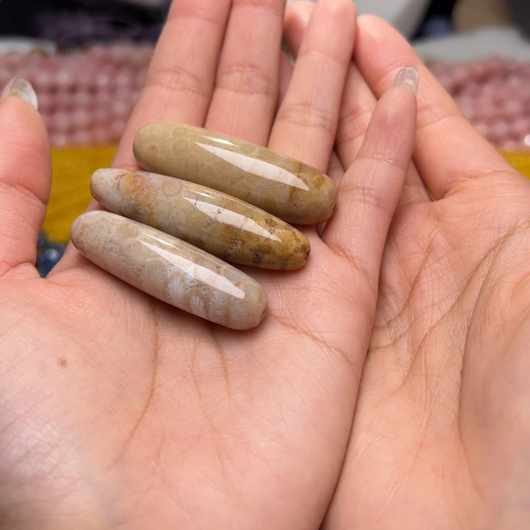 玛瑙/玉髓合金珠宝半成品I316/菊花石桶珠一个