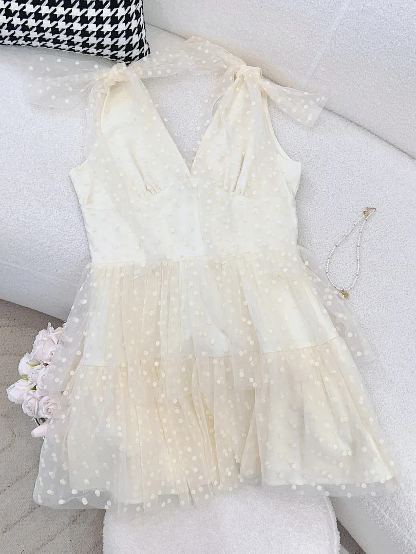 琳心丨春夏新款法式蕾丝网纱圆点系带蝴蝶V领无袖连衣裙 JMZ6016