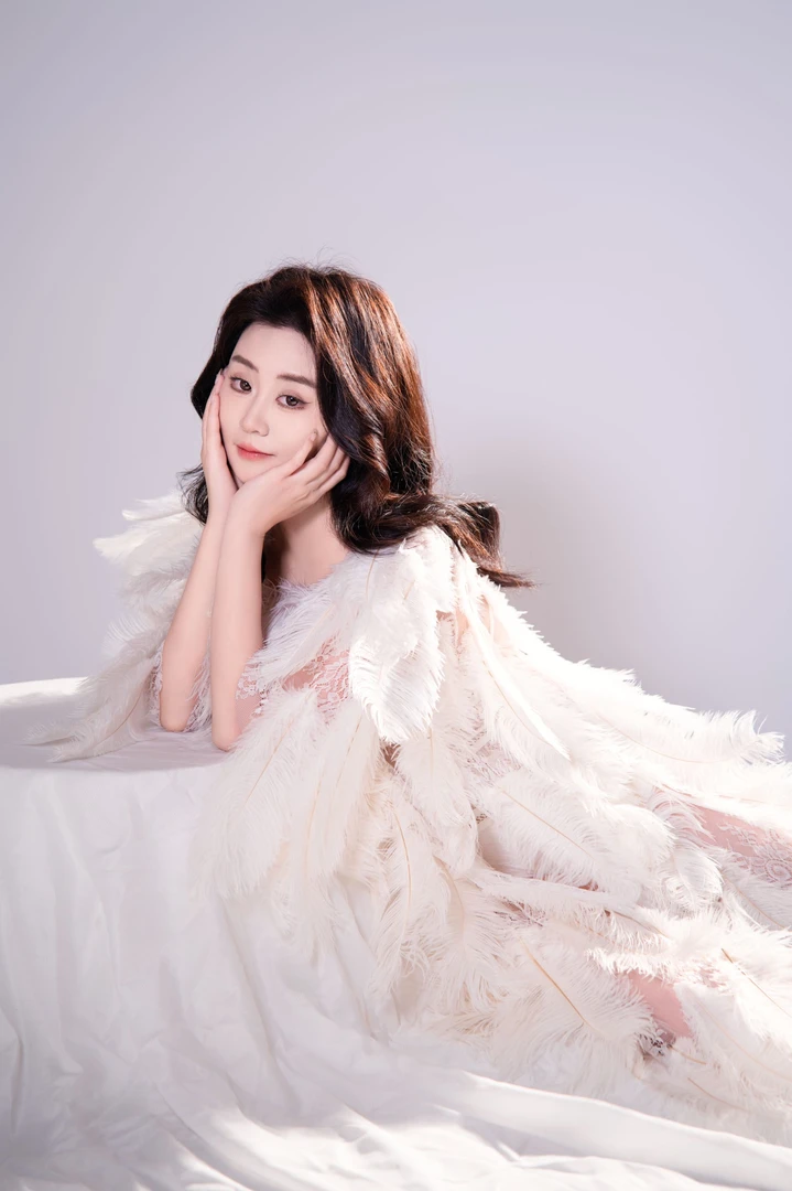 时尚百搭真皮女包盒子卧