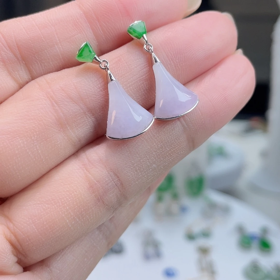 翡翠18K金镶嵌耳饰