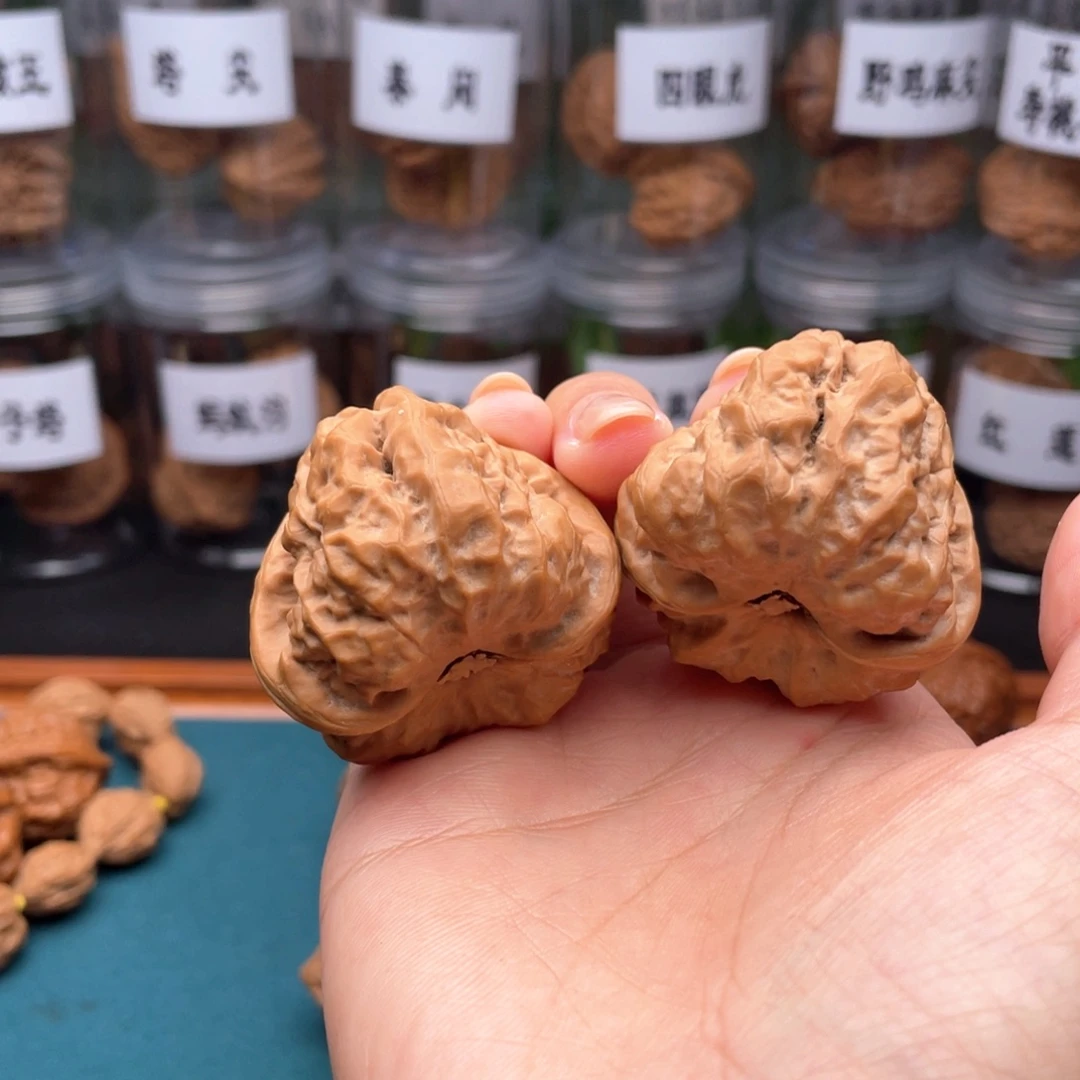 吊坠桃核42尺蛤蟆头