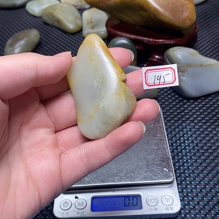 和田玉未镶嵌挂件195