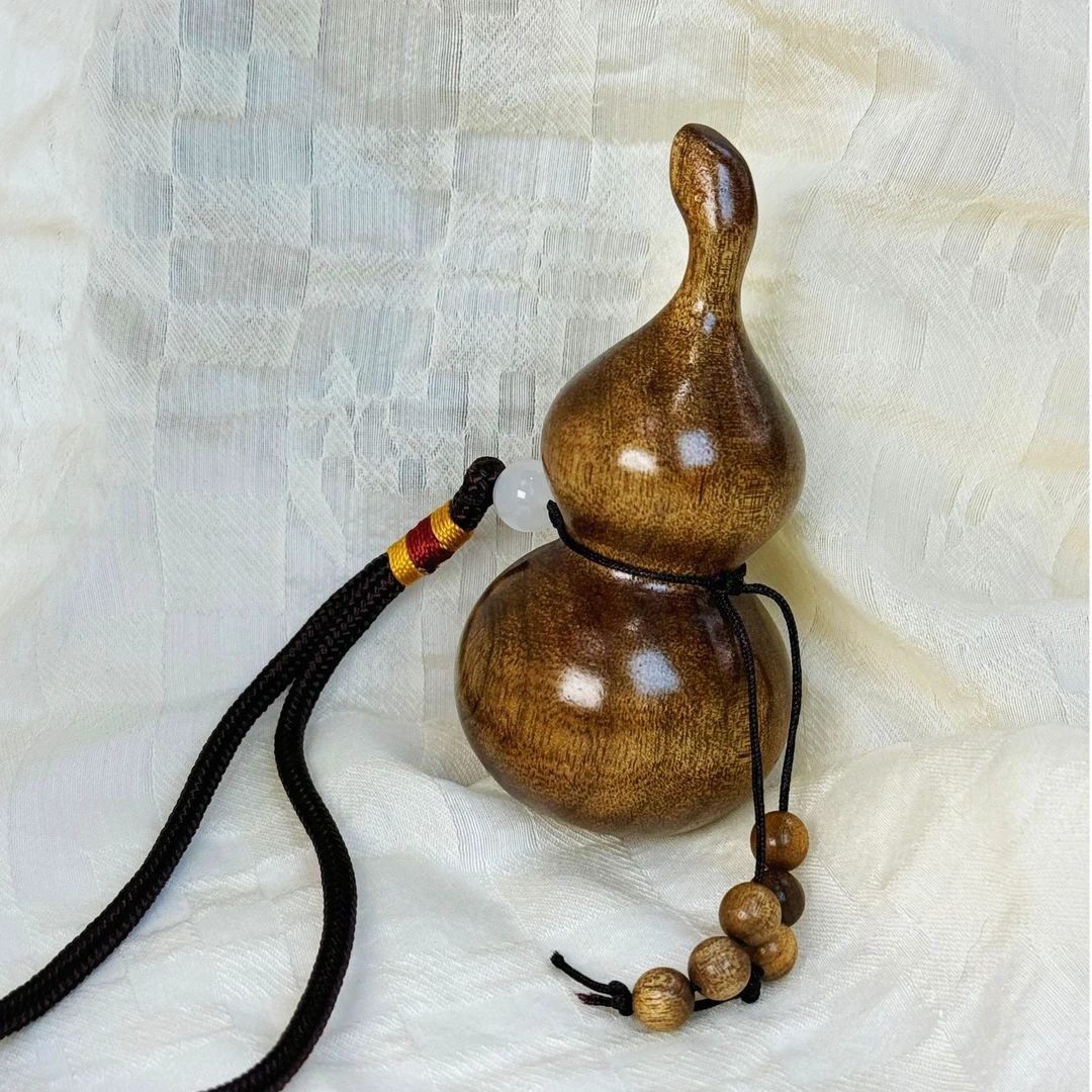 天然金丝楠木葫芦挂件  多样性发一JSNMHL253